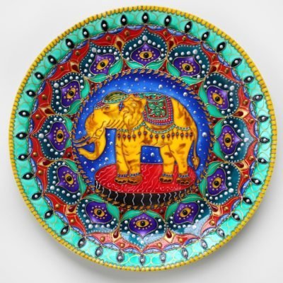 тарелка со слоном