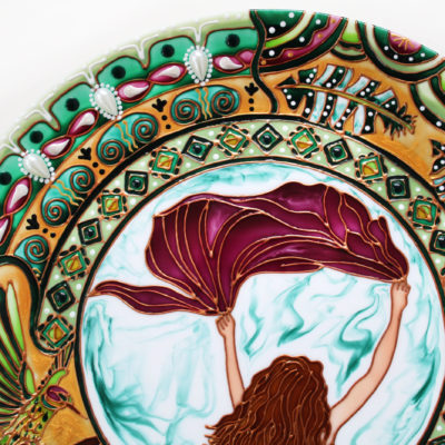 Декоративная настенная тарелка «Легкость бытия» — интерьерное украшение