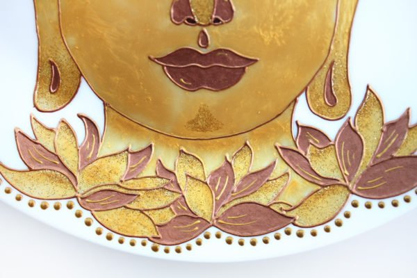 тарелка золотой будда