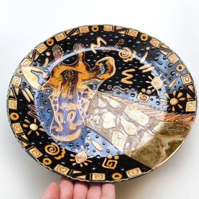 «Золотой жираф» декоративная тарелка — интерьерное украшение