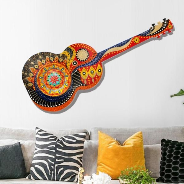 Цветущая гитара Тани Шест